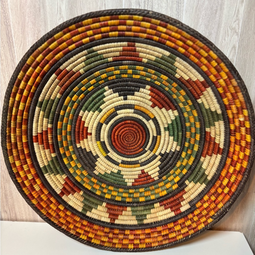 Quality Handwoven Batoro Raffia Basket